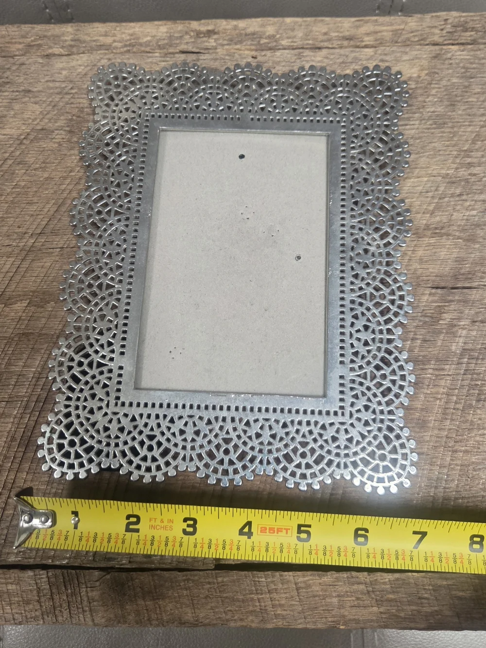 Vintage Vibe Bella Lux Silvertone Metal Frame w/ Delicate Filigree Pattern Bin Q